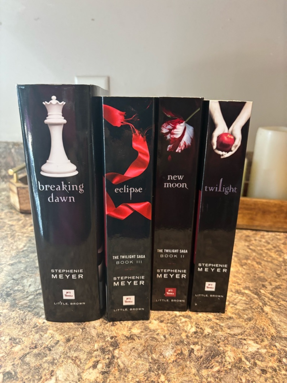 Twilight Saga Set by Stephenie Meyer - Black & Red Spines